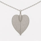 Foglia Vera Heart Leaf Necklace
